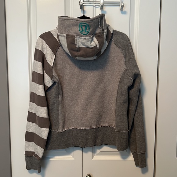 Lululemon special edition full zip Hoodie - Picture 2 of 7